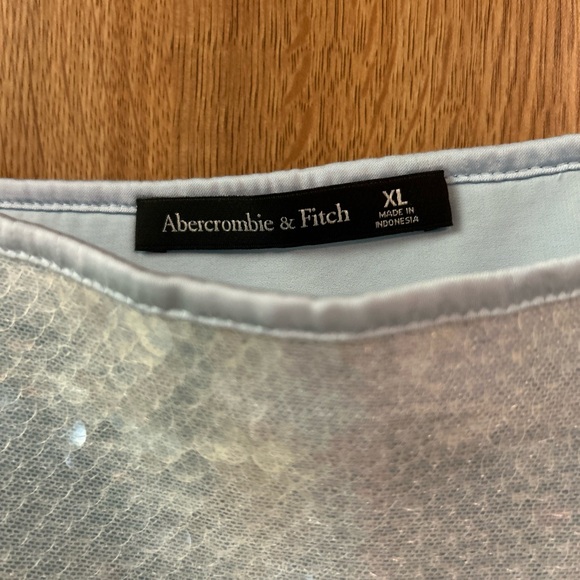 Abercrombie & Fitch powder blue sequin set mini skirt and top size XL - Picture 3 of 4